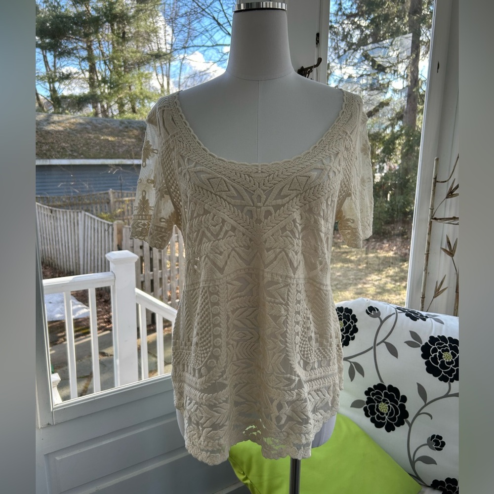 NWT: Anthropologie Meadow Rue Ivory Sheer Lace Short Sleeve Top